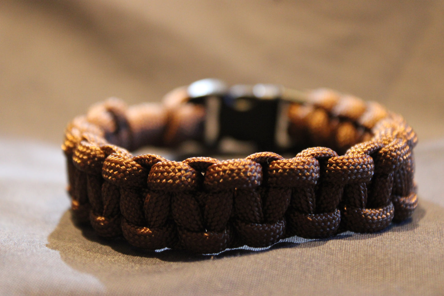 Bracelet en paracorde Marron