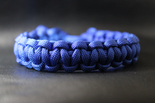 Bracelet en paracorde bleu