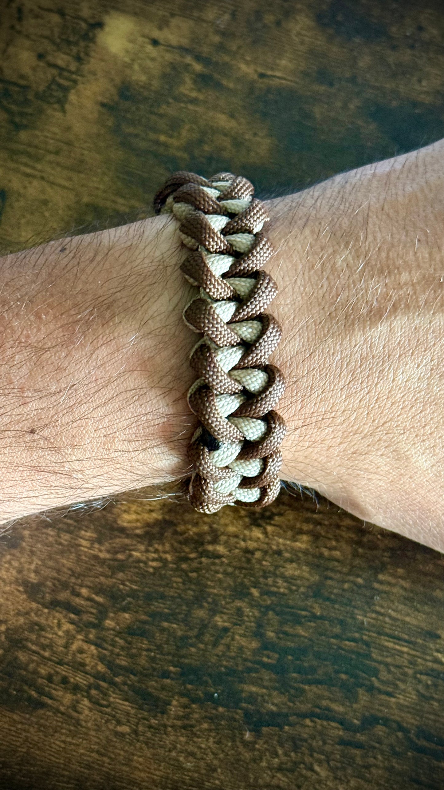 Bracelet tressé en croix Beige et Marron